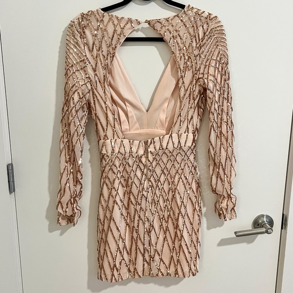 Blush V-Neck Rose Gold Sequin Short Dress - Picture 2 of 5